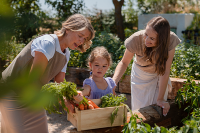 Einen Mini-Gemüsegarten mit Kindern